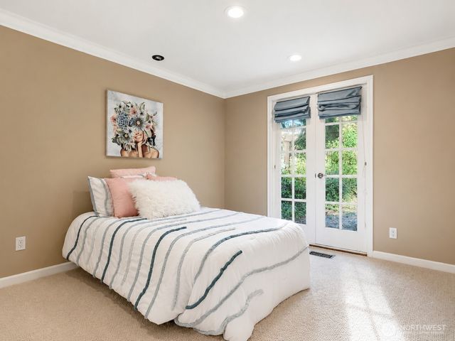 15222 SE 48th Drive, Bellevue, WA 98006
