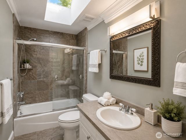 15222 SE 48th Drive, Bellevue, WA 98006
