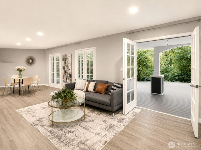 15222 SE 48th Drive, Bellevue, WA 98006