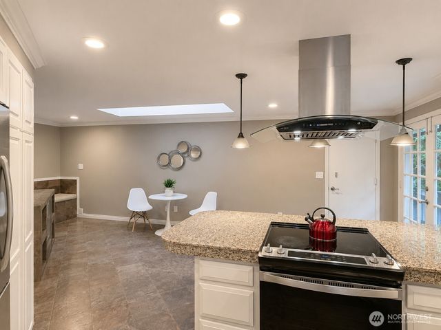 15222 SE 48th Drive, Bellevue, WA 98006