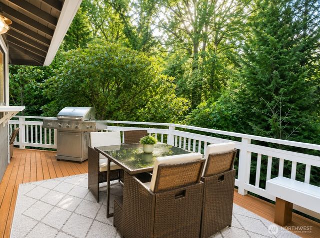 15222 SE 48th Drive, Bellevue, WA 98006