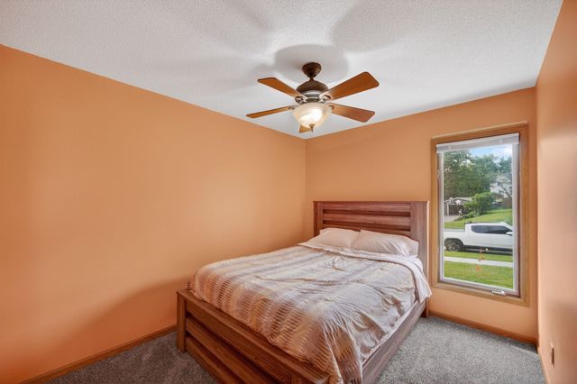 9701 Monroe Court, Urbandale, IA 50322