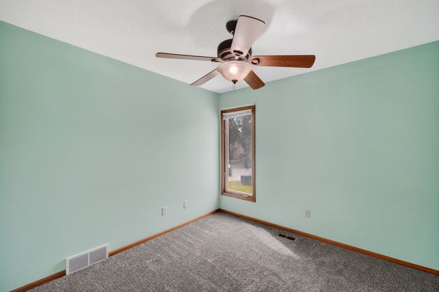 9701 Monroe Court, Urbandale, IA 50322