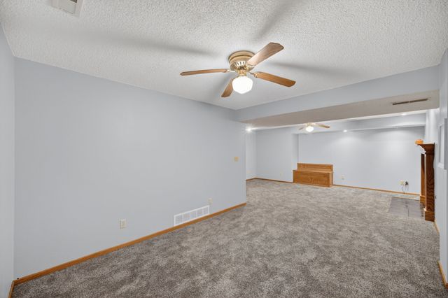 9701 Monroe Court, Urbandale, IA 50322