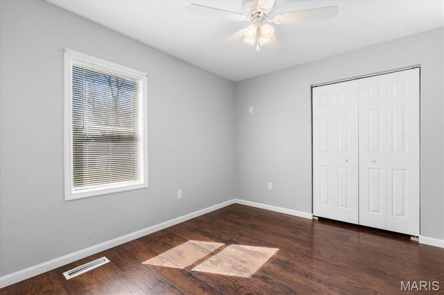 6100 N Belt W, Belleville, IL 62223