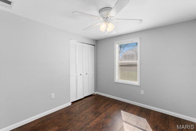 6100 N Belt W, Belleville, IL 62223