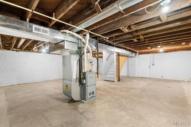 6100 N Belt W, Belleville, IL 62223