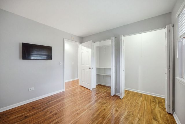 66 Beechmont Court Z1, Schaumburg, IL 60193