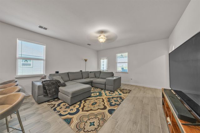 2420 Stillwater Drive, Ponder, TX 76259