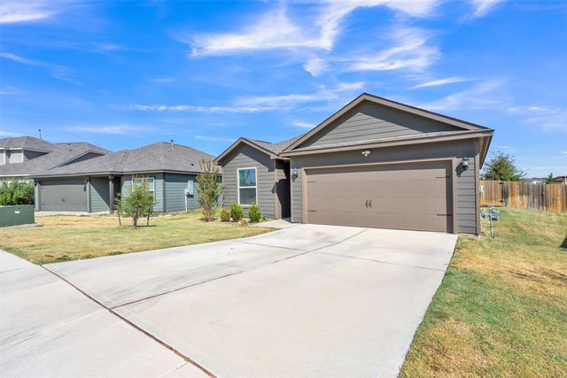 2420 Stillwater Drive, Ponder, TX 76259