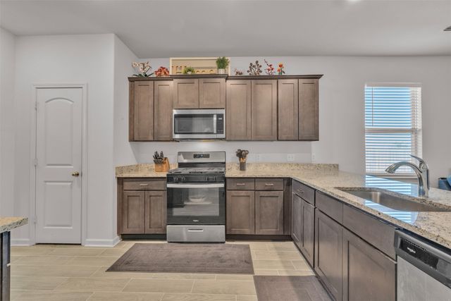 2420 Stillwater Drive, Ponder, TX 76259