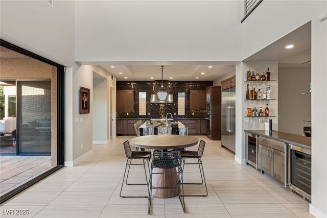 38 Moonfire Drive, Las Vegas, NV 89135