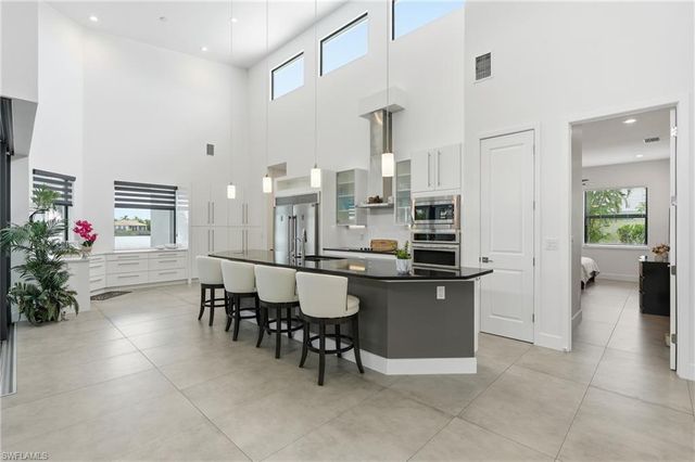 3709 SW 15th PL, Cape Coral, FL 33914