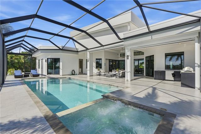 3709 SW 15th PL, Cape Coral, FL 33914