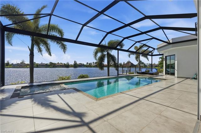 3709 SW 15th PL, Cape Coral, FL 33914