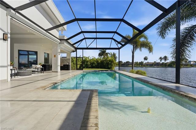 3709 SW 15th PL, Cape Coral, FL 33914