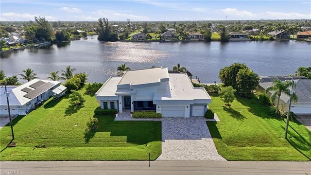3709 SW 15th PL, Cape Coral, FL 33914