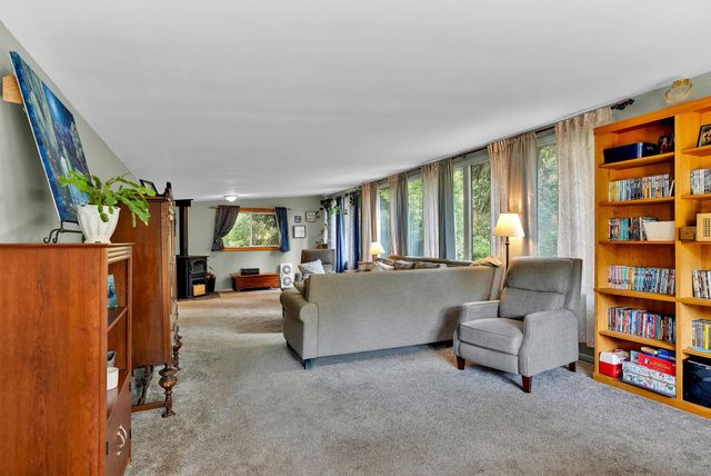 7501 N Orchard Prairie Rd, Spokane, WA 99217