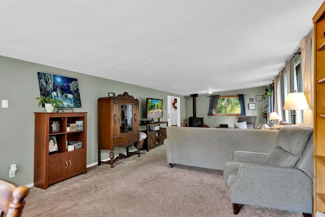 7501 N Orchard Prairie Rd, Spokane, WA 99217