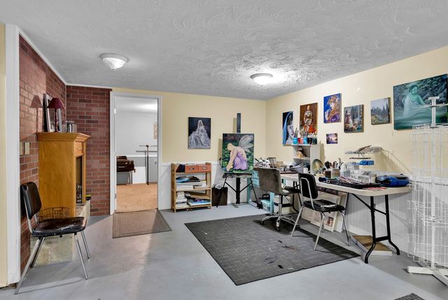 7501 N Orchard Prairie Rd, Spokane, WA 99217