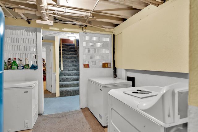 7501 N Orchard Prairie Rd, Spokane, WA 99217