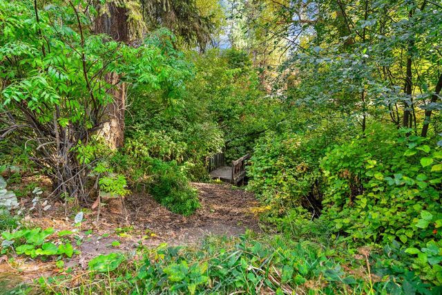 7501 N Orchard Prairie Rd, Spokane, WA 99217