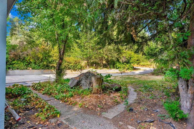 7501 N Orchard Prairie Rd, Spokane, WA 99217