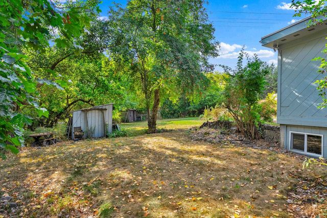 7501 N Orchard Prairie Rd, Spokane, WA 99217