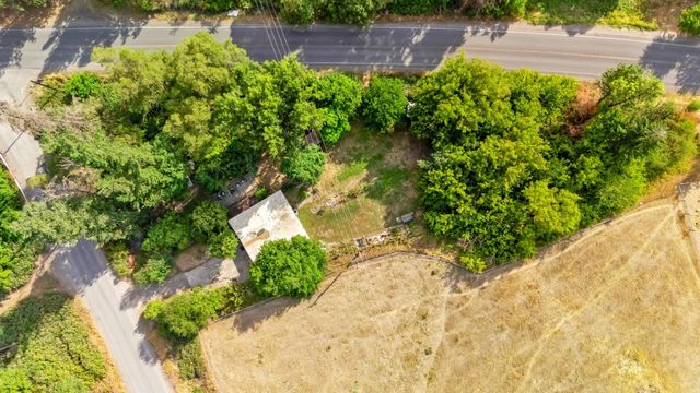 7501 N Orchard Prairie Rd, Spokane, WA 99217