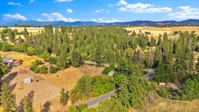 7501 N Orchard Prairie Rd, Spokane, WA 99217