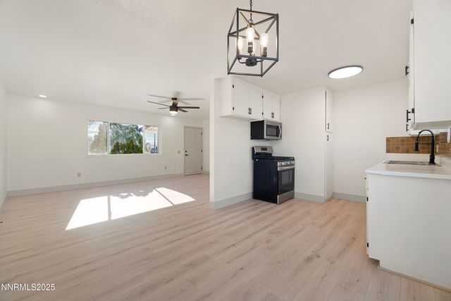 1770 Pueblo Street, Silver Springs, NV 89429