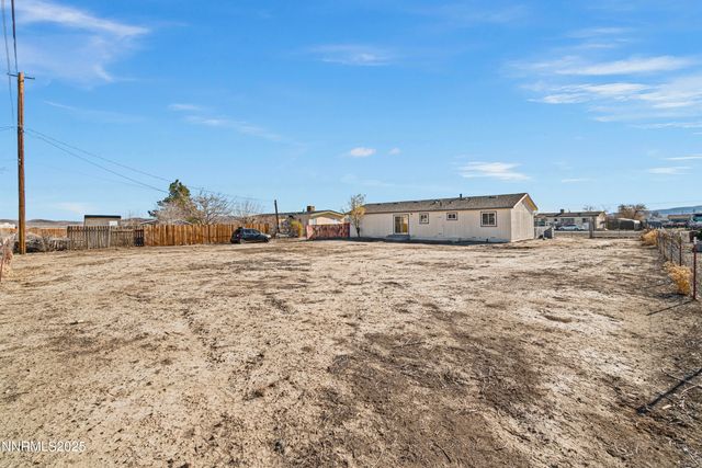 1770 Pueblo Street, Silver Springs, NV 89429