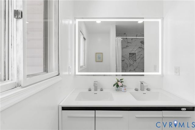 4911 Aqua Ln, Prince George, VA 23875