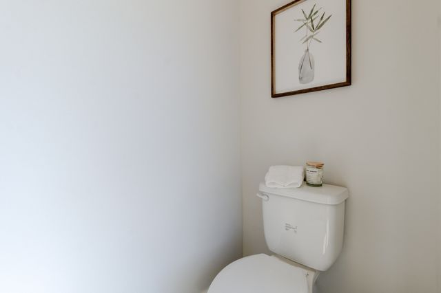 329 Augusta Ave, Pleasant View, TN 37146