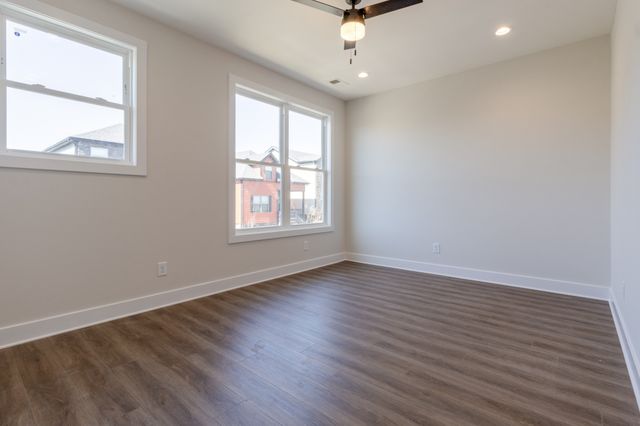 329 Augusta Ave, Pleasant View, TN 37146