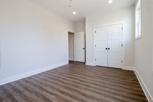 329 Augusta Ave, Pleasant View, TN 37146