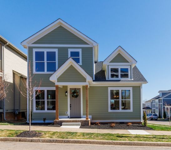 329 Augusta Ave, Pleasant View, TN 37146