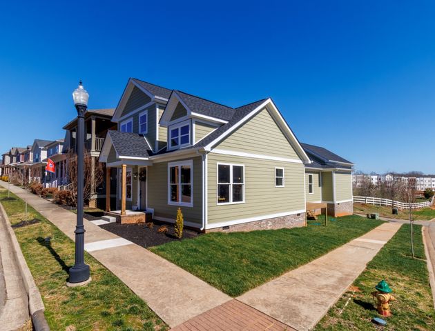 329 Augusta Ave, Pleasant View, TN 37146