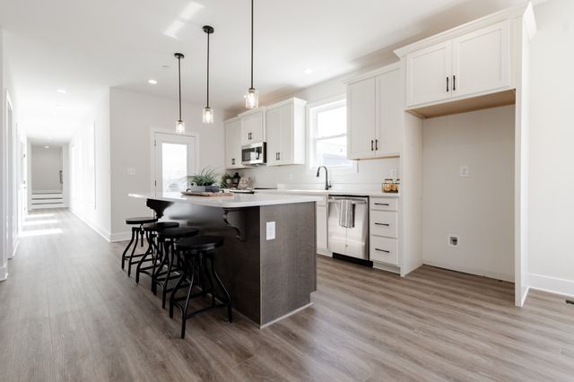 329 Augusta Ave, Pleasant View, TN 37146