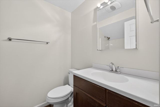 1354 S College Mall Road, Bloomington, IN 47401
