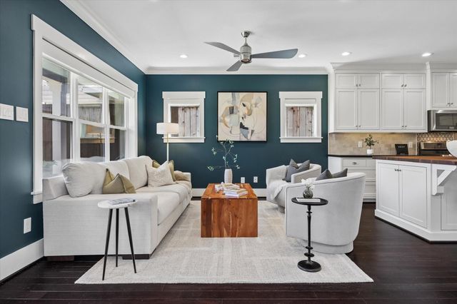 919 Walling Street A, Houston, TX 77009
