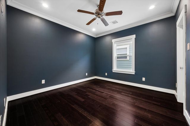 919 Walling Street A, Houston, TX 77009