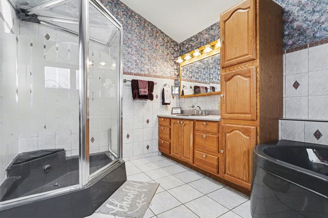 21093 North Avenue, Battle Creek, MI 49017