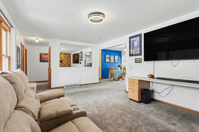 21093 North Avenue, Battle Creek, MI 49017