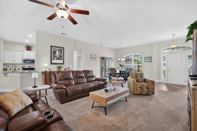 24 LINCOLN LANE, Palm Coast, FL 32137
