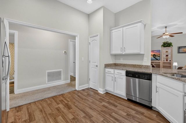 24 LINCOLN LANE, Palm Coast, FL 32137