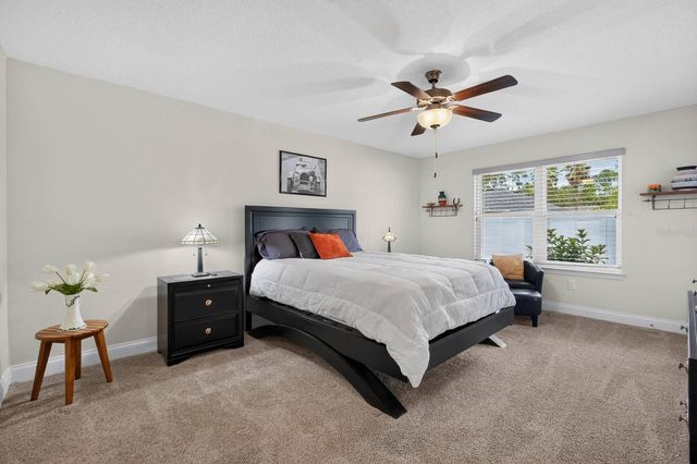 24 LINCOLN LANE, Palm Coast, FL 32137