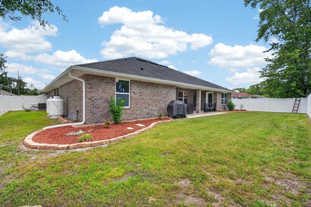 24 LINCOLN LANE, Palm Coast, FL 32137