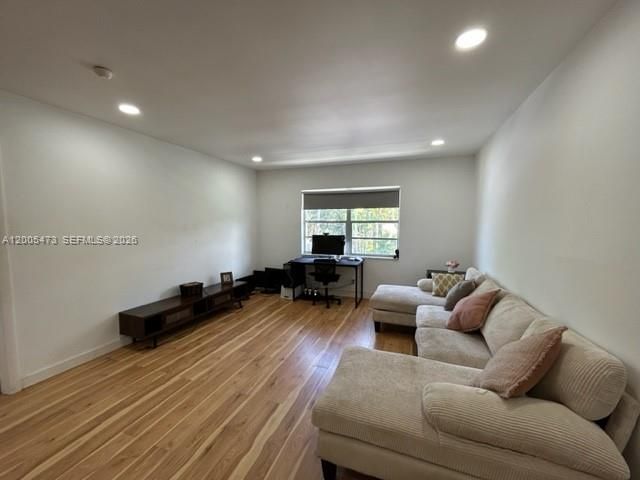 1520 Mckinley St 206E, Hollywood, FL 33020