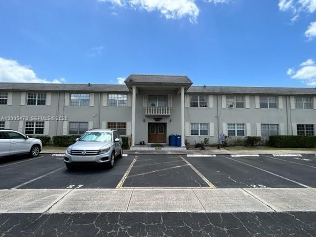 1520 Mckinley St 206E, Hollywood, FL 33020